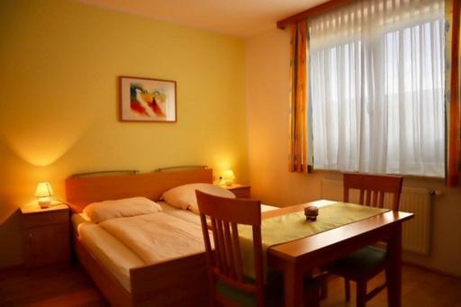 Gasthaus-Pension Zum Loewen Asten 외부 사진