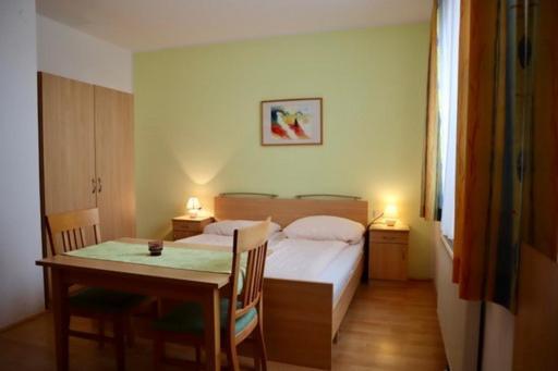 Gasthaus-Pension Zum Loewen Asten 외부 사진