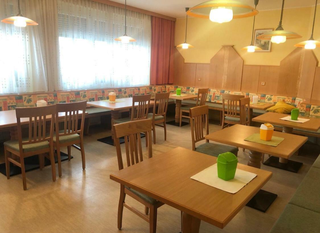 Gasthaus-Pension Zum Loewen Asten 외부 사진